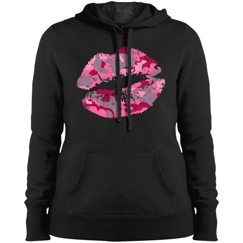 Belles & Shells Camo Kiss Sweatshirt